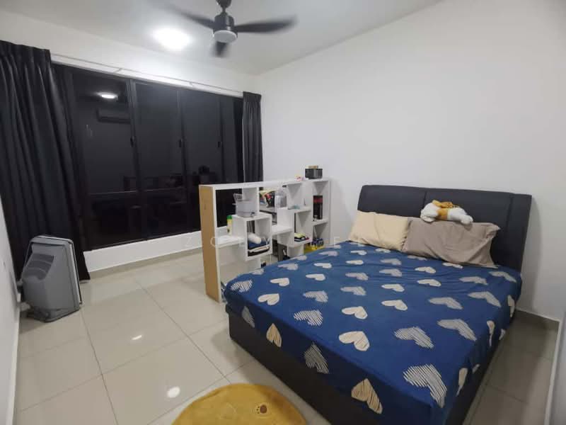 Kediaman Servis untuk Dijual di Veranda Residence - Zoey Lee - Bedroom - PropertyGuru.com.my