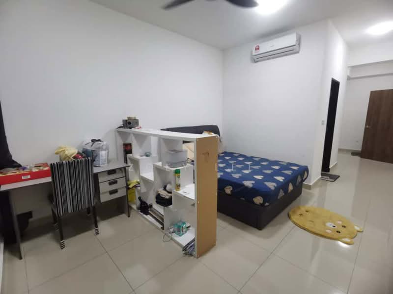 Kediaman Servis untuk Dijual di Veranda Residence - Zoey Lee - Bedroom - PropertyGuru.com.my