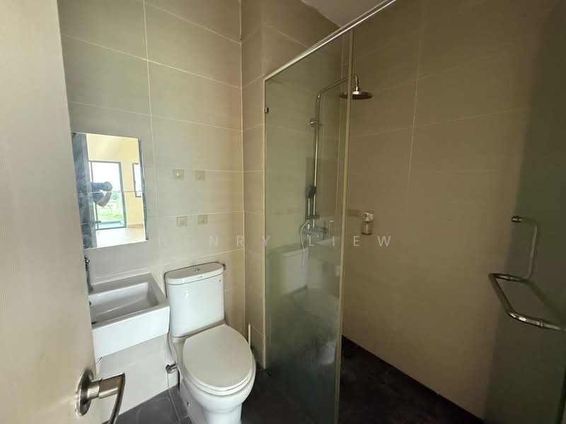 3-storey Terraced House for Sale in Bandar Nusaputra (Puchong) - Henry Liew - PropertyGuru.com.my