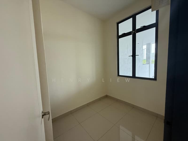3-storey Terraced House for Sale in Bandar Nusaputra (Puchong) - Henry Liew - PropertyGuru.com.my