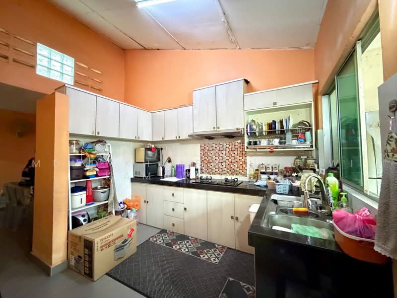 Rumah Teres 1-Tingkat untuk Dijual di Taman Seri Medan Jaya (Telok Panglima Garang) - Muhd Khairulnawawi Kamaruddin - PropertyGuru.com.my