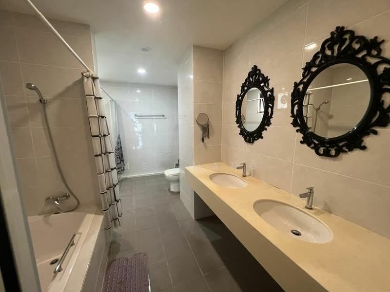 Kondominium untuk Disewa di Sungai Nibong Residences - Ms Chang - Bathroom - PropertyGuru.com.my