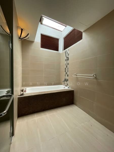 Semi-Detached House for Sale in KL City Centre (Kuala Lumpur) - Yanny Siow - Bathroom - PropertyGuru.com.my