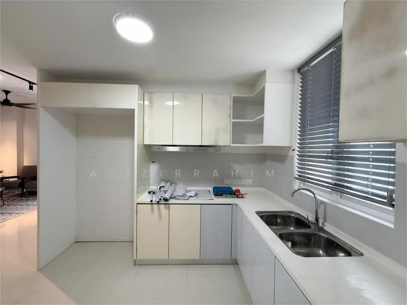 Kondominium untuk Disewa di Verdi Eco-Dominiums - Azizirrahim . - Kitchen - PropertyGuru.com.my