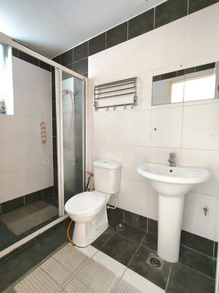 Condominium for Rent at Canning Suites - Qazin Khoo - Bathroom - PropertyGuru.com.my
