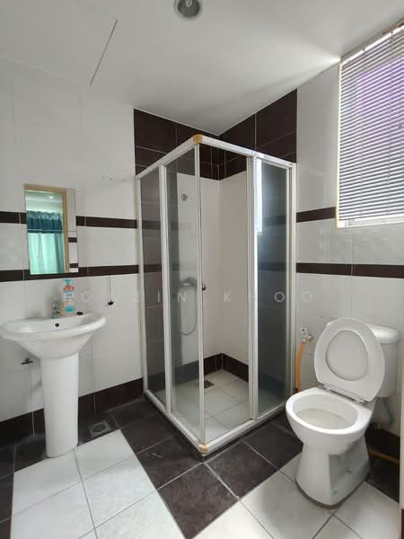 Condominium for Rent at Canning Suites - Qazin Khoo - Bathroom - PropertyGuru.com.my