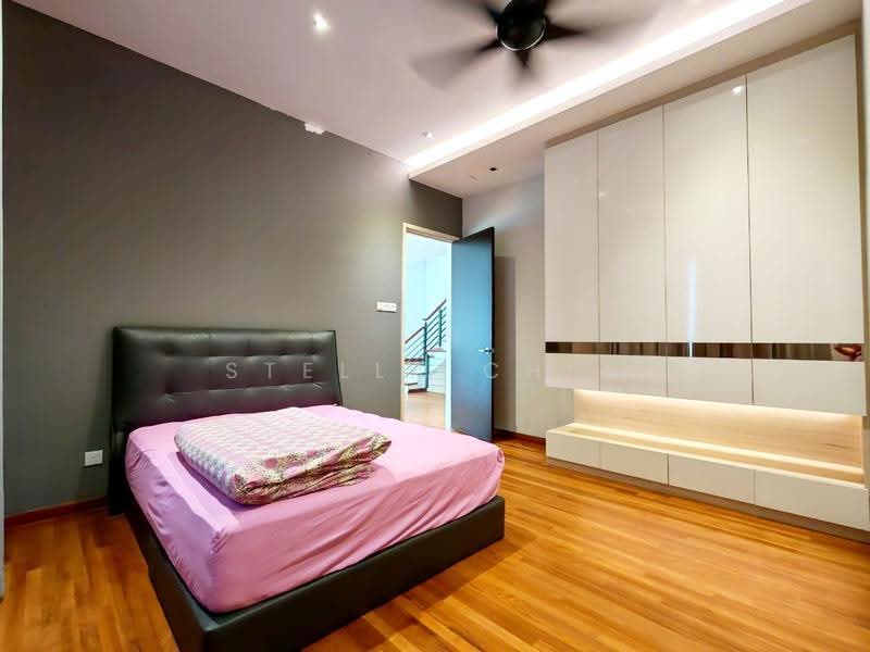 Semi-Detached House for Rent in Senibong Cove (Masai) - Stella Chia - Bedroom - PropertyGuru.com.my