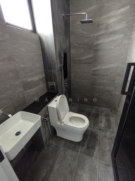 Rumah Berkembar untuk Disewa di Kulai (Johor) - Wan Ning - Bathroom - PropertyGuru.com.my