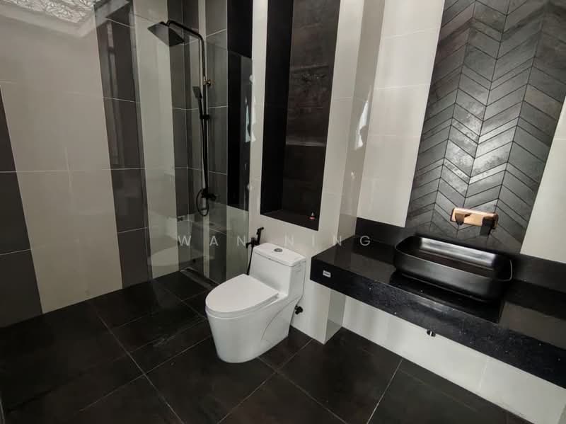 Rumah Berkembar untuk Disewa di Kulai (Johor) - Wan Ning - Bathroom - PropertyGuru.com.my