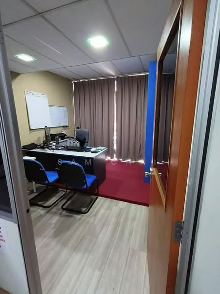 Shop / Office for Rent in Taman Johor Jaya (Johor Bahru) - Sam Chai - Study - PropertyGuru.com.my
