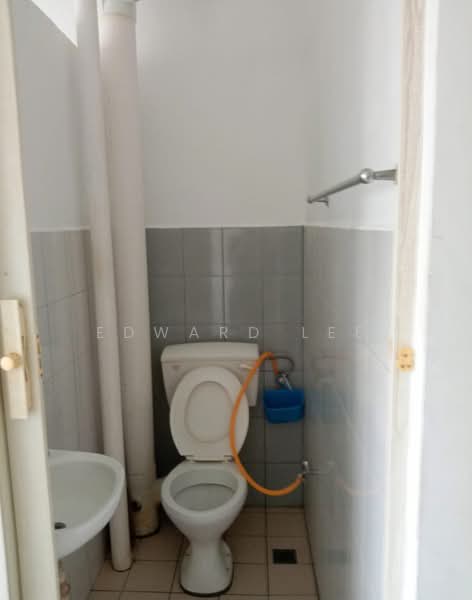 Apartment for Rent at I-Park Apartment - Edward Lee - Bathroom - PropertyGuru.com.my