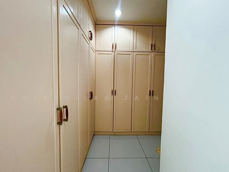 Kondominium untuk Dijual di Sri Alam Condominium - NORFADILAH ZAINUDDIN - Interior - PropertyGuru.com.my