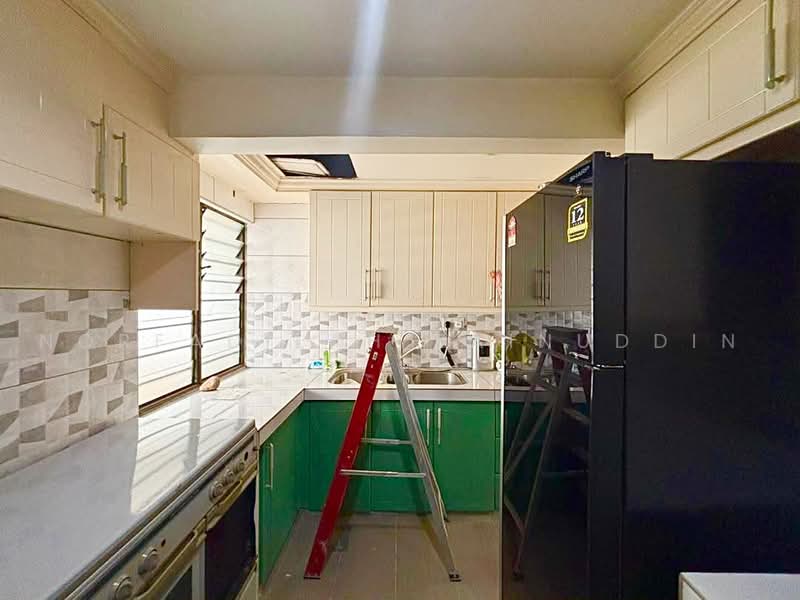 Kondominium untuk Dijual di Sri Alam Condominium - NORFADILAH ZAINUDDIN - Kitchen - PropertyGuru.com.my