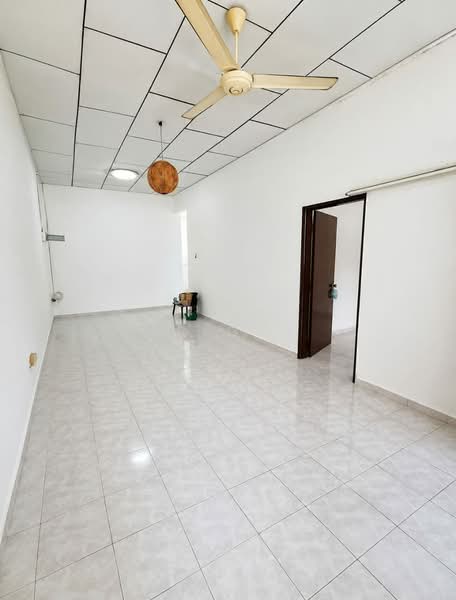 1-storey Terraced House for Sale in Taman Daya (Johor Bahru) - Ms Goh - Interior - PropertyGuru.com.my