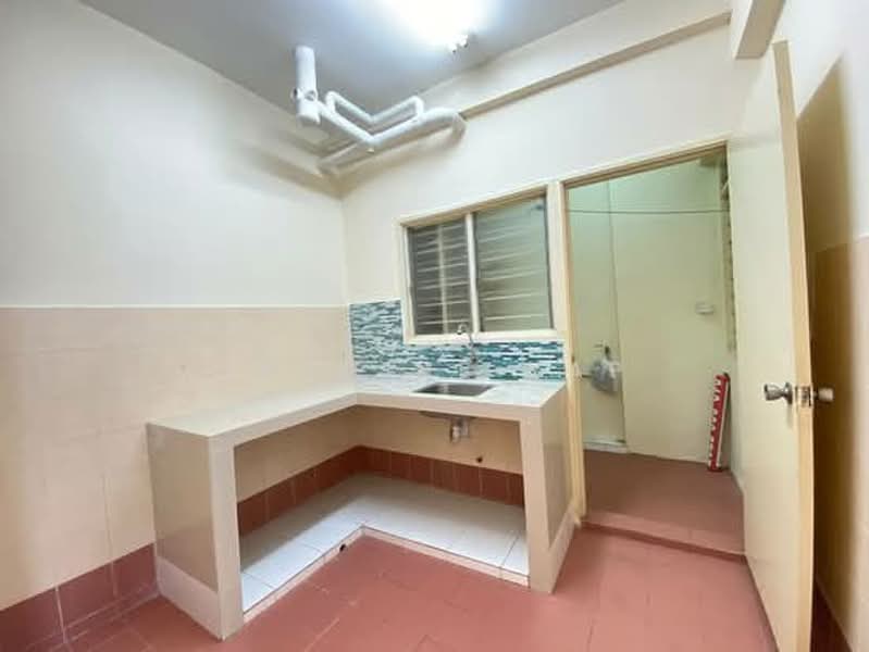 Apartment for Sale at Pangsapuri Jati 2 - Jasmine Yap - Kitchen - PropertyGuru.com.my