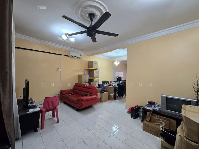 Terraced House for Sale in Bandar Botanic (Klang) - Chia Wai Yong - Living Room - PropertyGuru.com.my