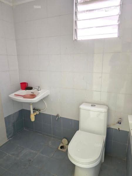 Terraced House for Sale in Bandar Botanic (Klang) - Chia Wai Yong - Bathroom - PropertyGuru.com.my