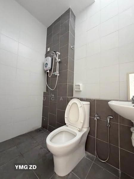 2-storey Terraced House for Sale in Setia Alam (Selangor) - Lucas Ng - Bathroom - PropertyGuru.com.my
