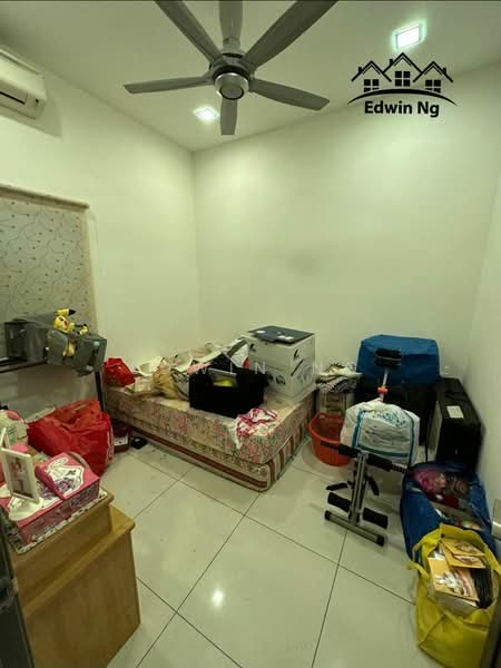 2-storey Terraced House for Sale in Taman Sri Genting (Balik Pulau) - Edwin Ng - Bedroom - PropertyGuru.com.my