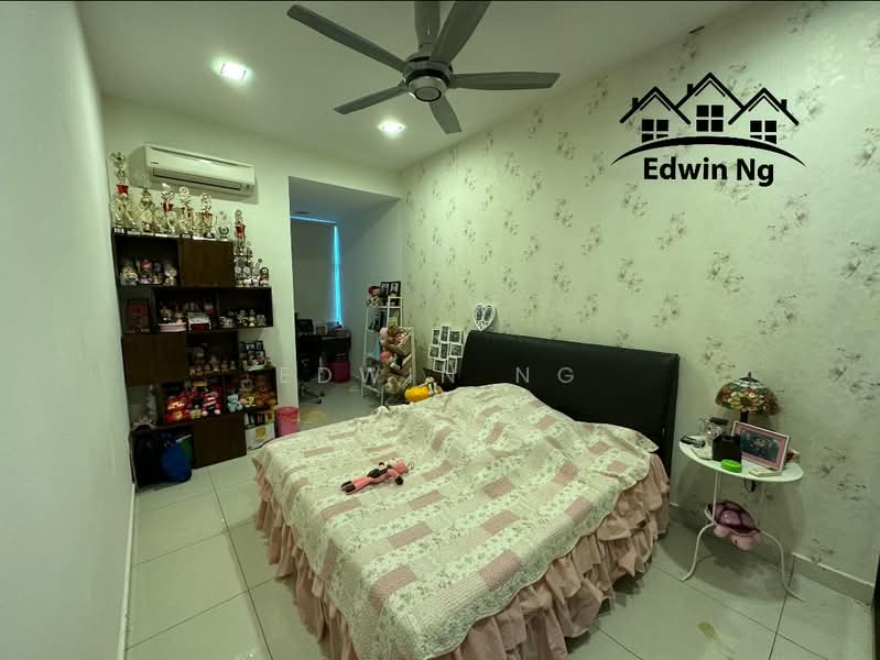 2-storey Terraced House for Sale in Taman Sri Genting (Balik Pulau) - Edwin Ng - Bedroom - PropertyGuru.com.my