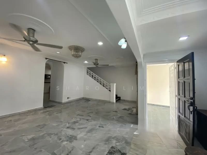 2-storey Terraced House for Sale in Usj 9 (Subang Jaya) - Sharon Lim - Living Room - PropertyGuru.com.my