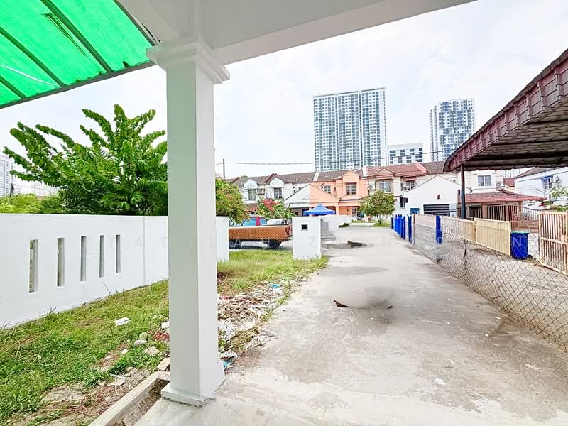 2-storey Terraced House for Sale in Usj 1 (Subang Jaya) - NORFADILAH ZAINUDDIN - Exterior - PropertyGuru.com.my