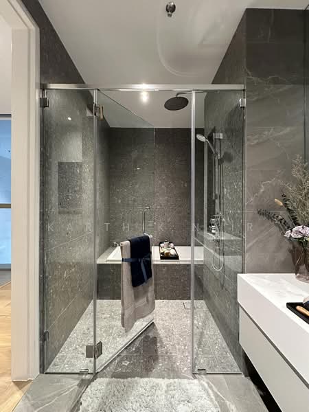 Kondominium untuk Dijual di Bangsar Hill Park - Karthik Nair - Bathroom - PropertyGuru.com.my