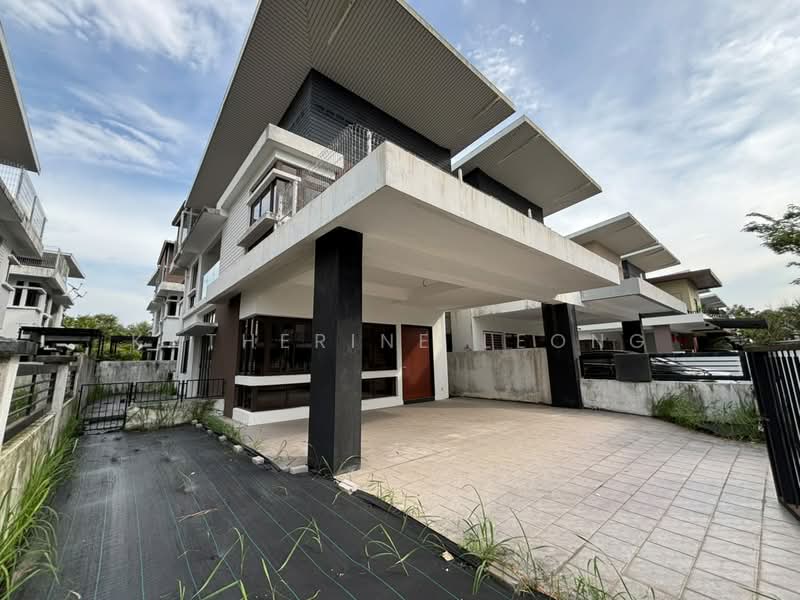 Semi-Detached House for Sale in Rawang (Selangor) - Katherine Leong - Exterior - PropertyGuru.com.my