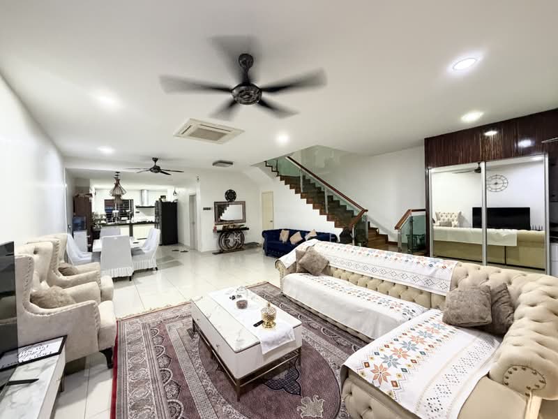 Rumah Teres untuk Dijual di Seri Jalil (Bukit Jalil) - CK Yee - Living Room - PropertyGuru.com.my