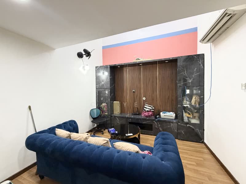 Rumah Teres untuk Dijual di Seri Jalil (Bukit Jalil) - CK Yee - Living Room - PropertyGuru.com.my