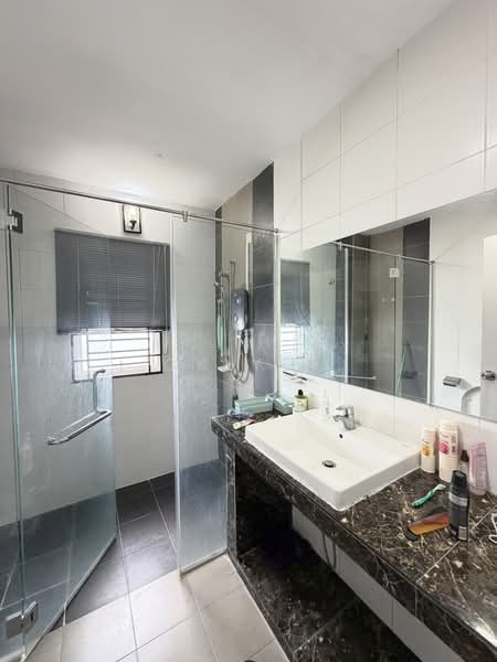 Rumah Teres untuk Dijual di Seri Jalil (Bukit Jalil) - CK Yee - Bathroom - PropertyGuru.com.my