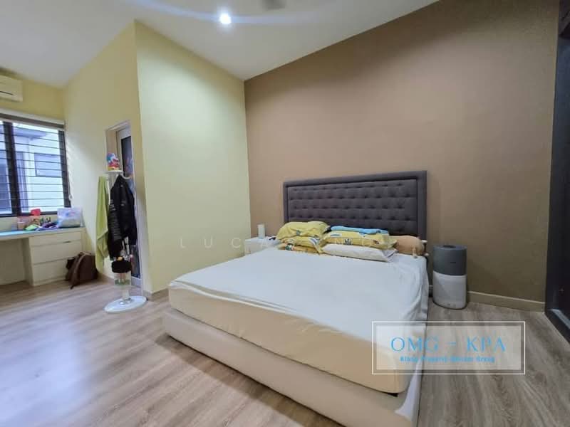2-storey Terraced House for Sale in Setia Damai (Setia Alam) - Lucas Ng - Bedroom - PropertyGuru.com.my