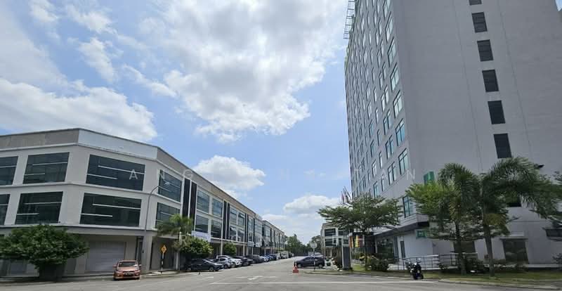 Shop / Office for Sale in Iskandar Puteri (Nusajaya) (Johor) - Angelina Tan - Exterior - PropertyGuru.com.my