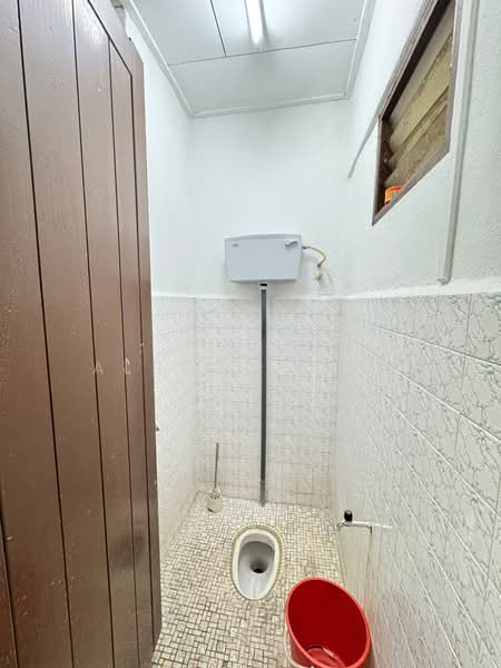 Rumah Teres 1-Tingkat untuk Dijual di Skudai (Johor) - Albert Liew - Bathroom - PropertyGuru.com.my