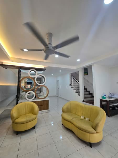 2-storey Terraced House for Sale in Puchong (Selangor) - Max Teoh - Living Room - PropertyGuru.com.my