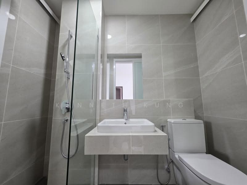 Kondominium untuk Dijual di Codrington Residence - Kenneth Kung - Bathroom - PropertyGuru.com.my