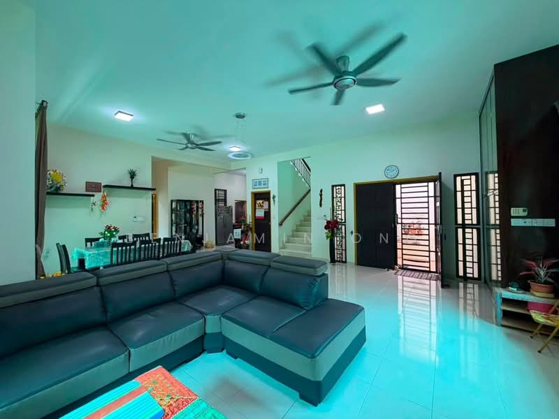 Semi-Detached House for Sale in Taman Nusa Idaman (Iskandar Puteri (Nusajaya)) - Benjamin Ong - Living Room - PropertyGuru.com.my