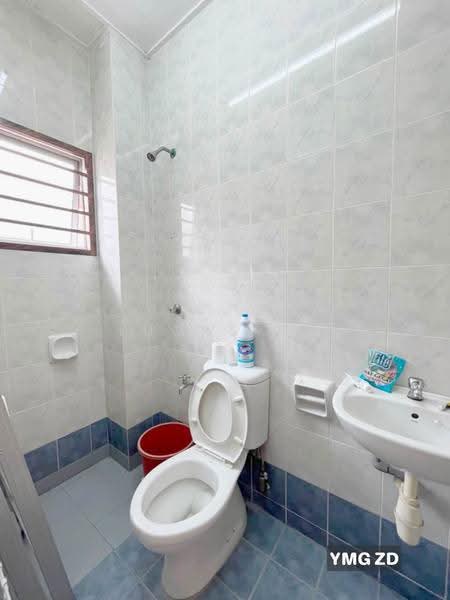 2-storey Terraced House for Sale in Bandar Bukit Tinggi 2 (Klang) - Lucas Ng - Bathroom - PropertyGuru.com.my