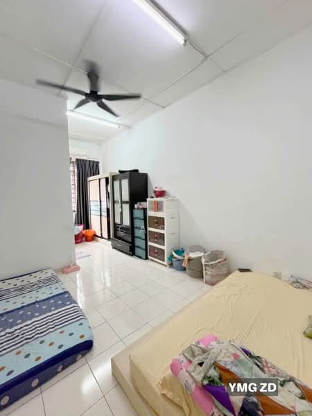 2-storey Terraced House for Sale in Bandar Bukit Tinggi 2 (Klang) - Lucas Ng - Bedroom - PropertyGuru.com.my