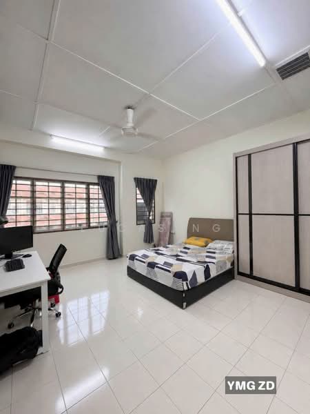 2-storey Terraced House for Sale in Bandar Bukit Tinggi 2 (Klang) - Lucas Ng - Bedroom - PropertyGuru.com.my