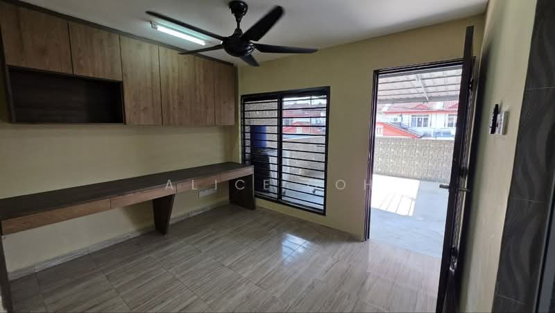 Rumah Teres 2-Tingkat untuk Dijual di Taman Nusantara (Iskandar Puteri (Nusajaya)) - Alice Goh - Study - PropertyGuru.com.my