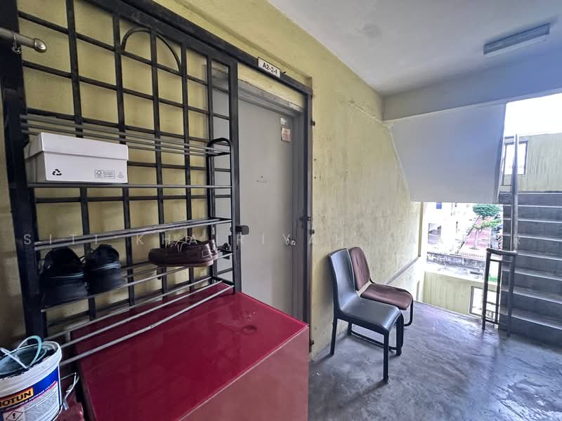 Apartment for Sale at Pangsapuri Salvia - SITI KHAIRIYAH JAAFAR - Corridor - PropertyGuru.com.my