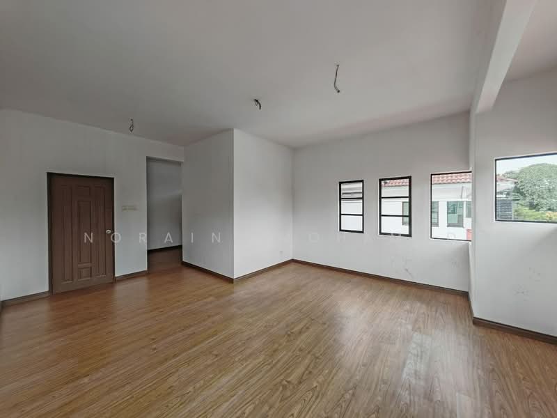 Bungalow House for Sale in Taman Astana Indah (Bangi) - Noraini Mohamad - Living Room - PropertyGuru.com.my