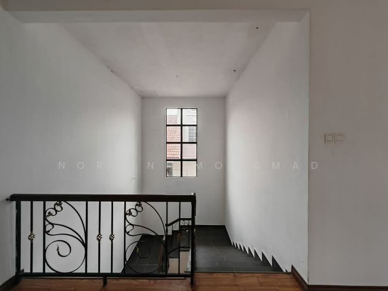 Bungalow House for Sale in Taman Astana Indah (Bangi) - Noraini Mohamad - Interior - PropertyGuru.com.my