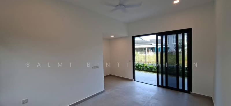 Bungalow House untuk Dijual di Seksyen U9 (Shah Alam) - Salmi Binti Aripin - Living Room - PropertyGuru.com.my