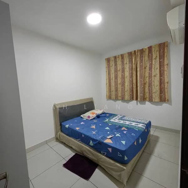 Kediaman Servis untuk Disewa di KSL Residence @ Daya - Ah Liang - Bedroom - PropertyGuru.com.my