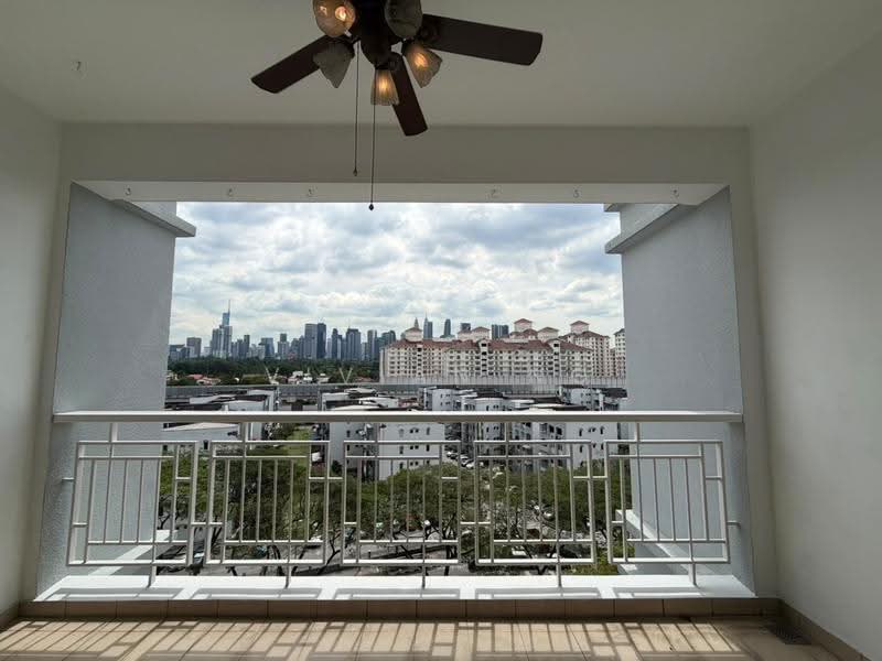Kondominium untuk Disewa di Mutiara Upper East - Vivian Ng - Balcony - PropertyGuru.com.my