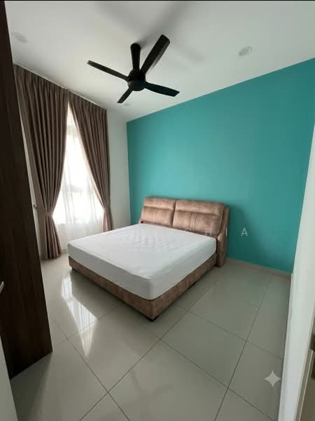 Kediaman Servis untuk Disewa di B11 Parkland Residence - Jessie Chia - Bedroom - PropertyGuru.com.my