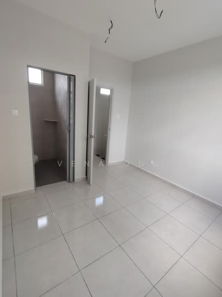 2.5-storey Terraced House for Sale in Taman Merak Mas (Bukit Katil) - Vena Ong - PropertyGuru.com.my