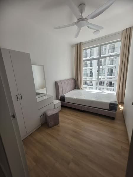 Kediaman Servis untuk Disewa di Midas @ Seri Alam - Ah Liang - Bedroom - PropertyGuru.com.my